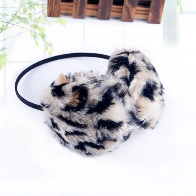 Feathering Warm Earmuffs
