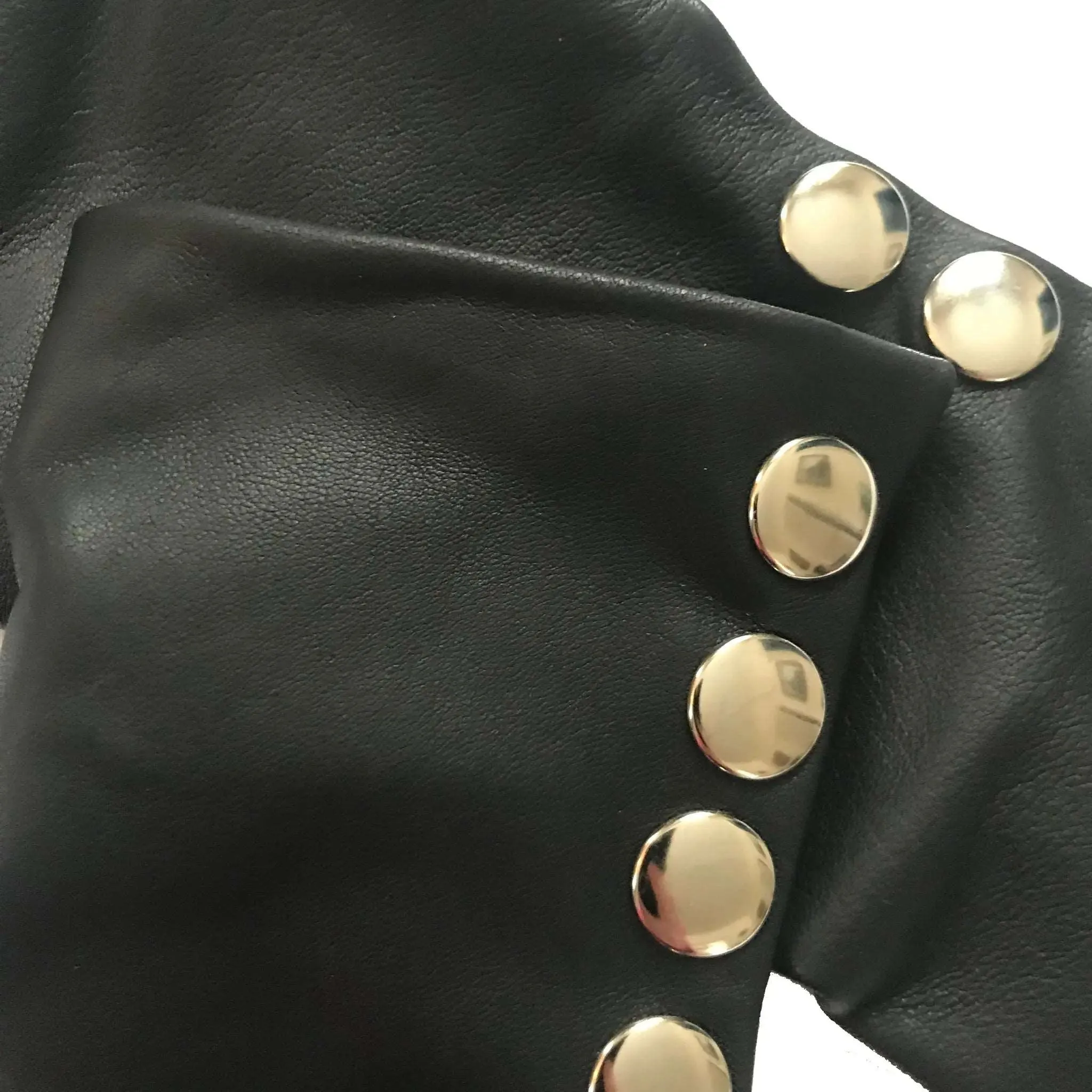 Luxurious Black leather Gloves - Elegance Meets Bold Style