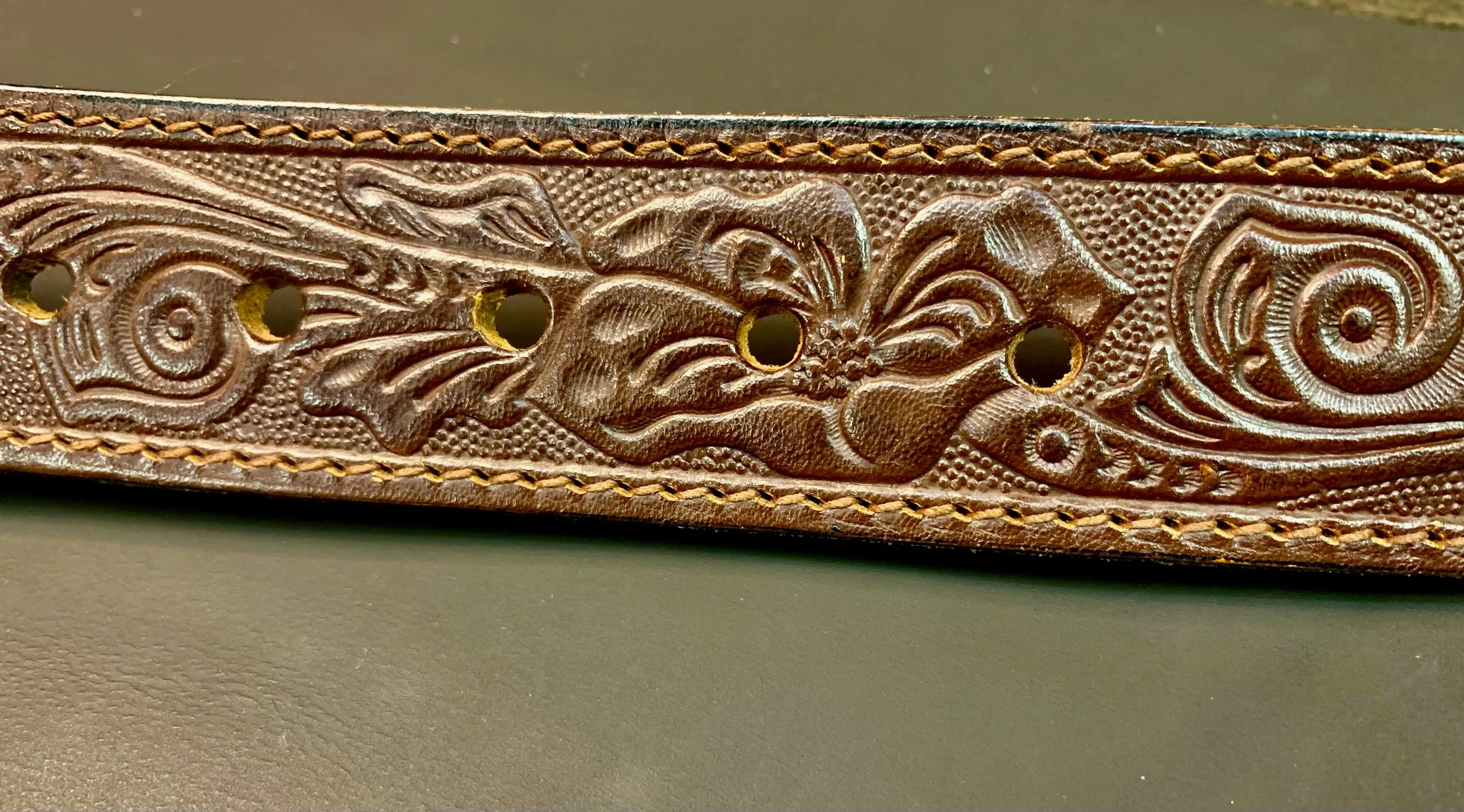 Vintage Floral Leather Tooled Belt